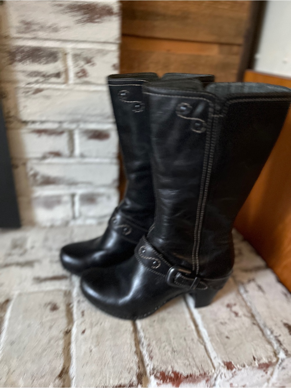 Dansko Mid Calf Black Leather Heel Boots Buckle Zip Womens Size 39/ US8.5-9
